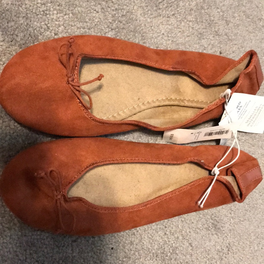 Burnt orange flats size 8 new with tags